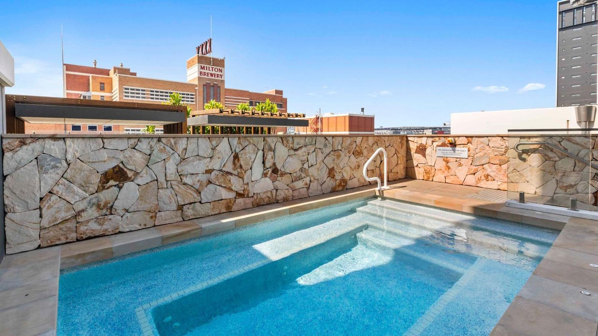 2bedroom Exec Near Suncorp Free Carpark