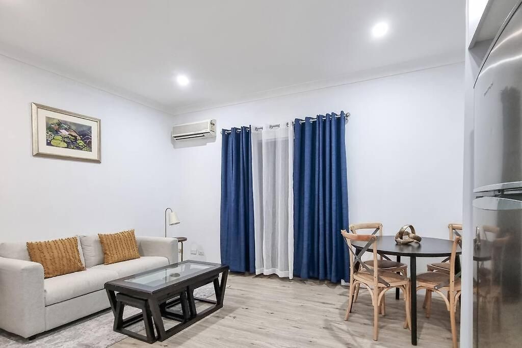 Wishart 1bed 1bath Tiny, Quiet House W Parking M15 * Brisbane
