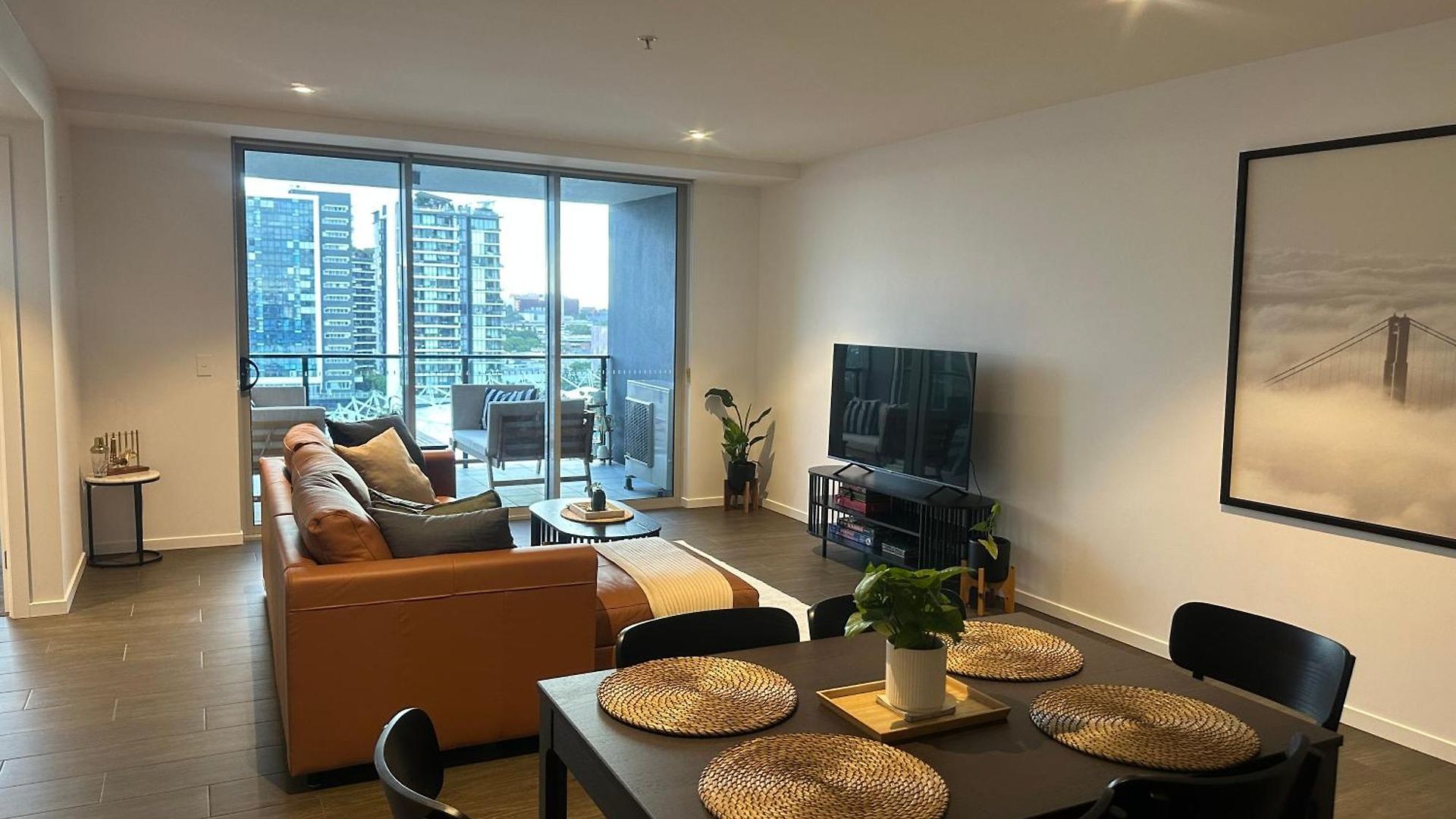 Modern Meets The Gabba * Brisbane