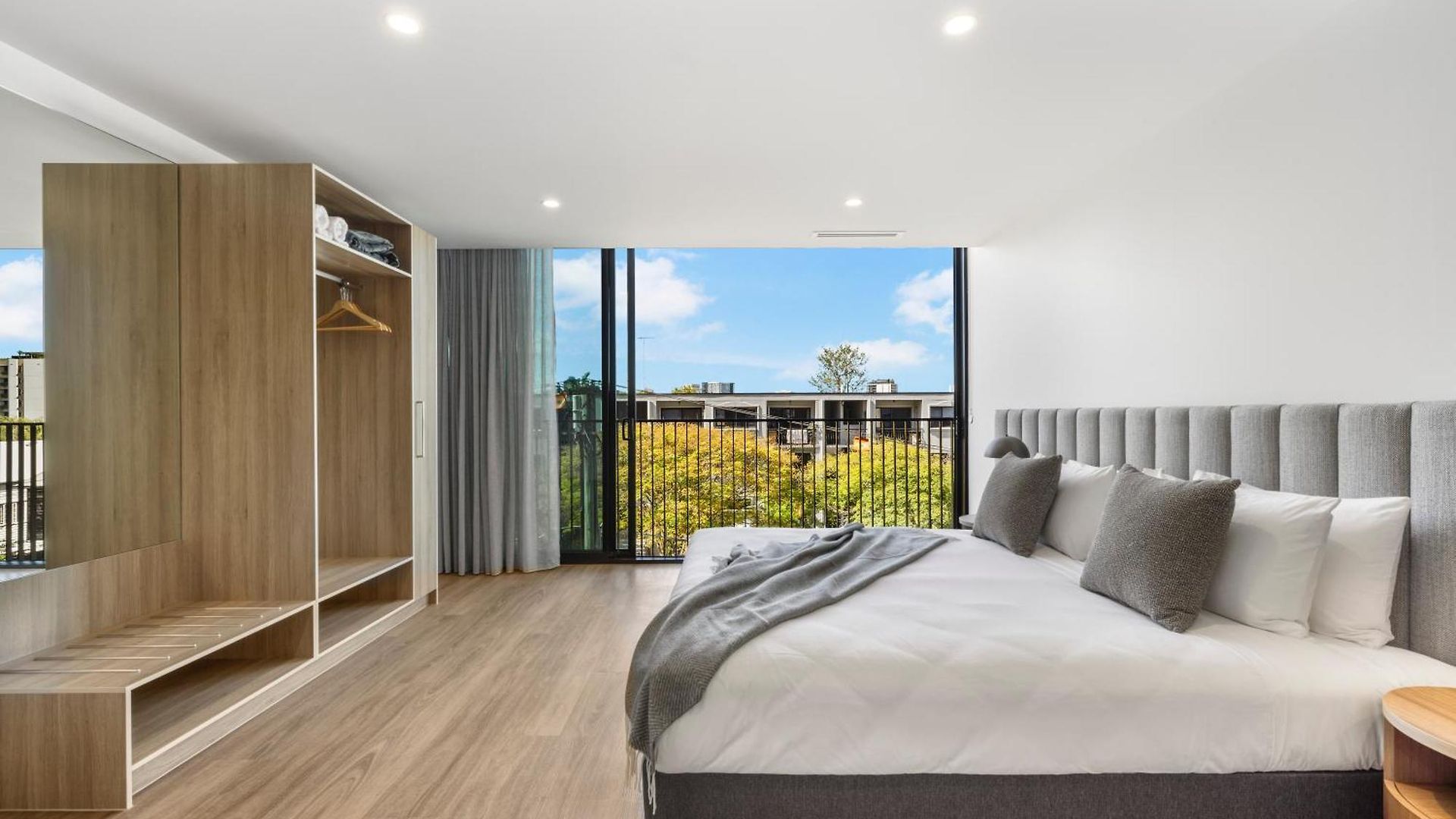 Rambla At Story House Aparthotel