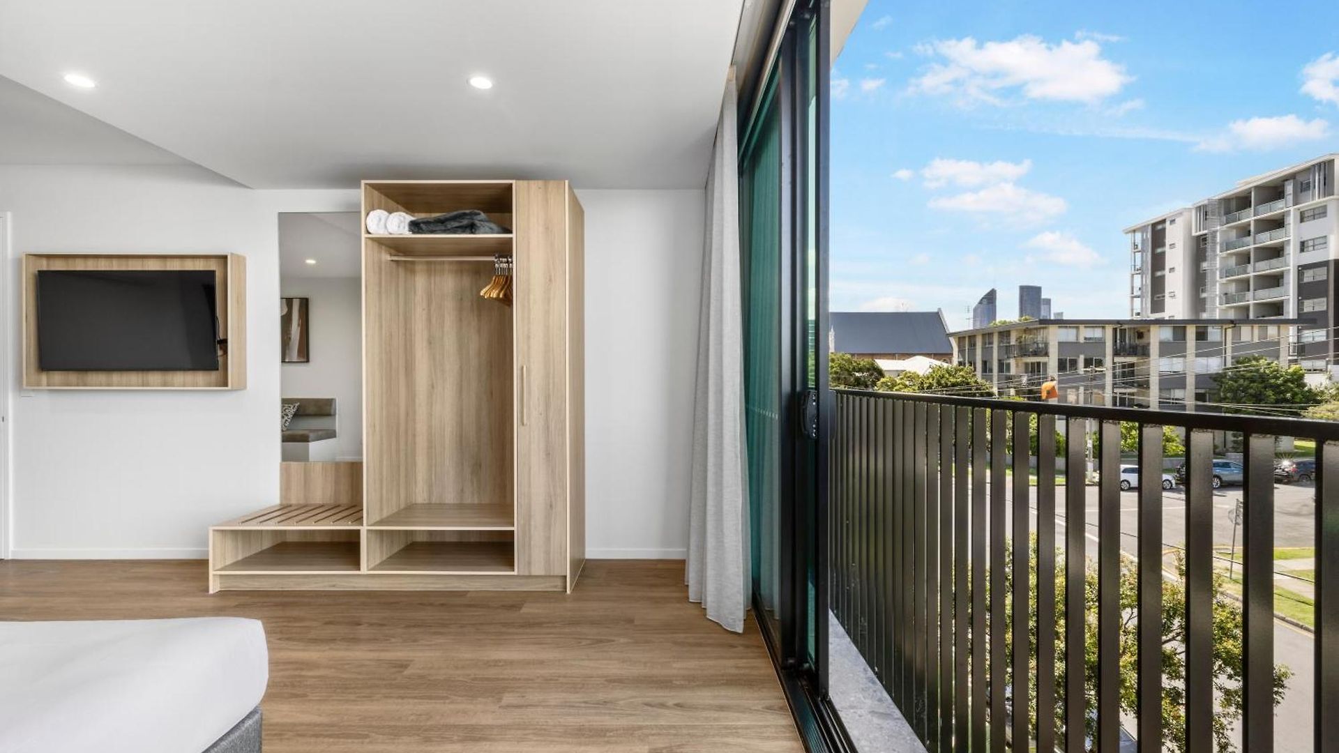 Aparthotel Rambla At Story House 4*