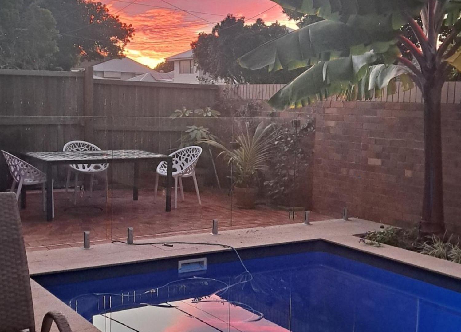 1960s Pool House - Hosted 4*