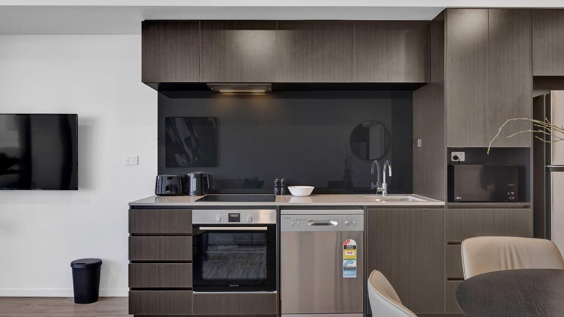 Rambla At Berwick House Aparthotel 4*