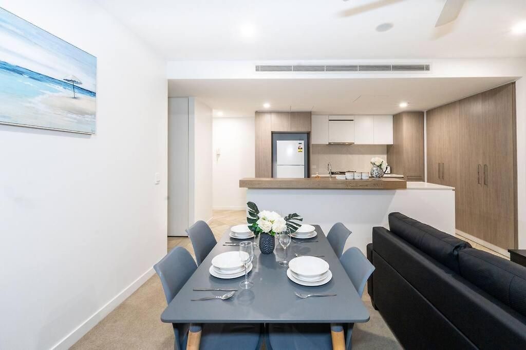 2br-2ba Resort-style Retreat In Hamilton M21 * Brisbane