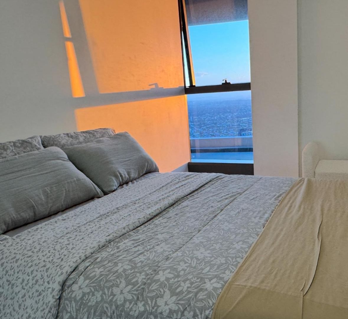 Homestay Private And Bathroom In A Shared Brisbane