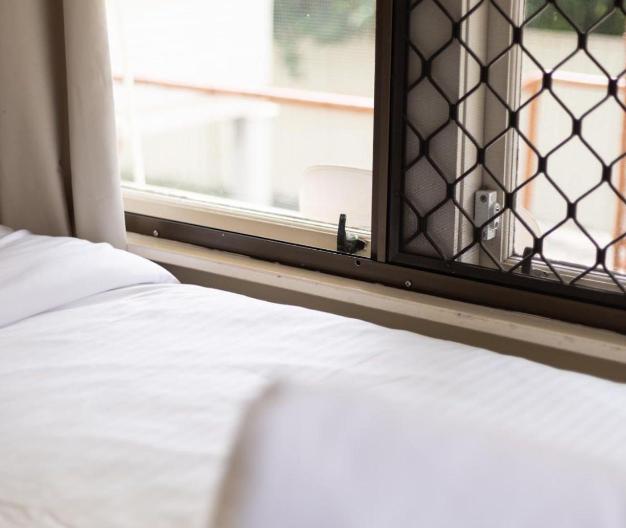 Walk To Uq Shops And Transit Great Value * Brisbane