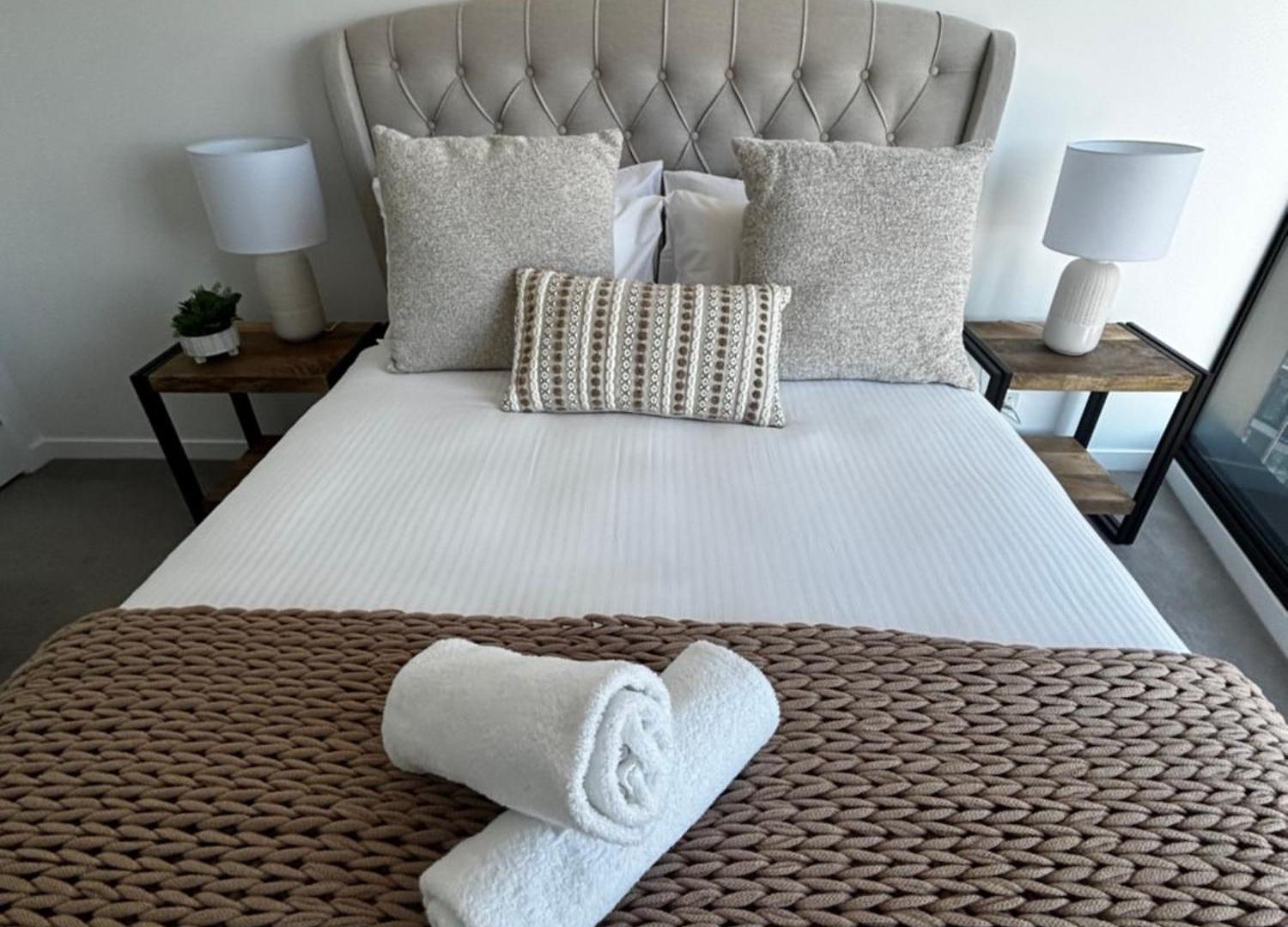 Holiday home Luxury Peppers Infinity Pool Stylish With 2bd & 1c Park *