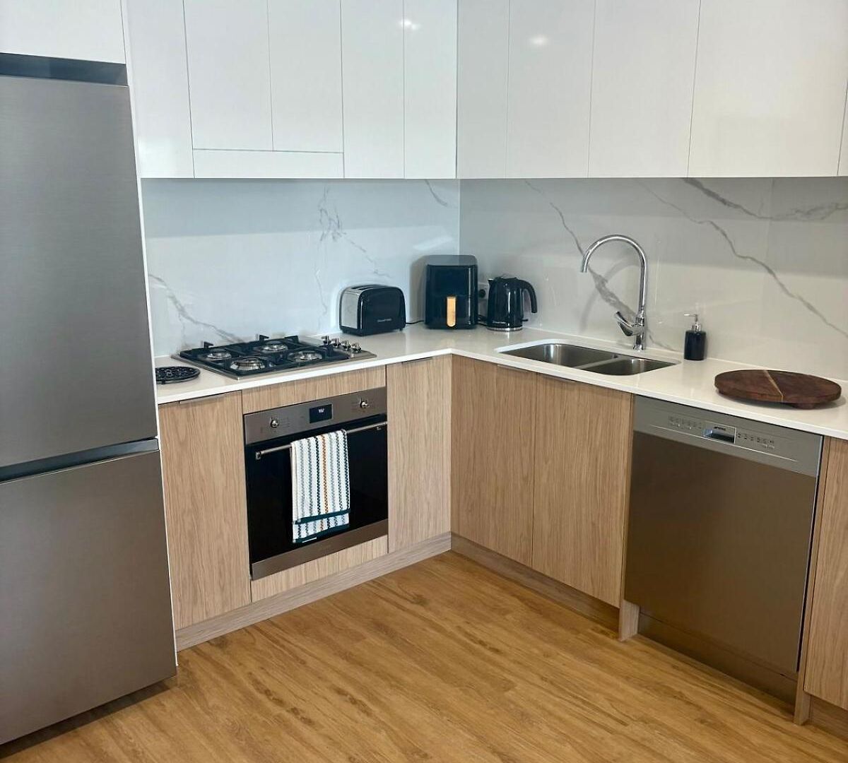 Chermside Apartment