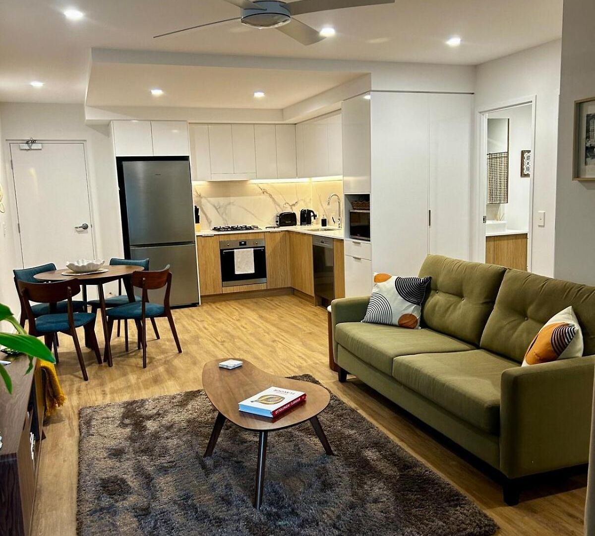Chermside Apartment *