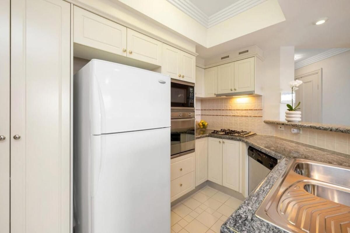 Gilded River - Vintage Charm & River Front Luxury 1 Bedroom - Story Bridge Views * Brisbane