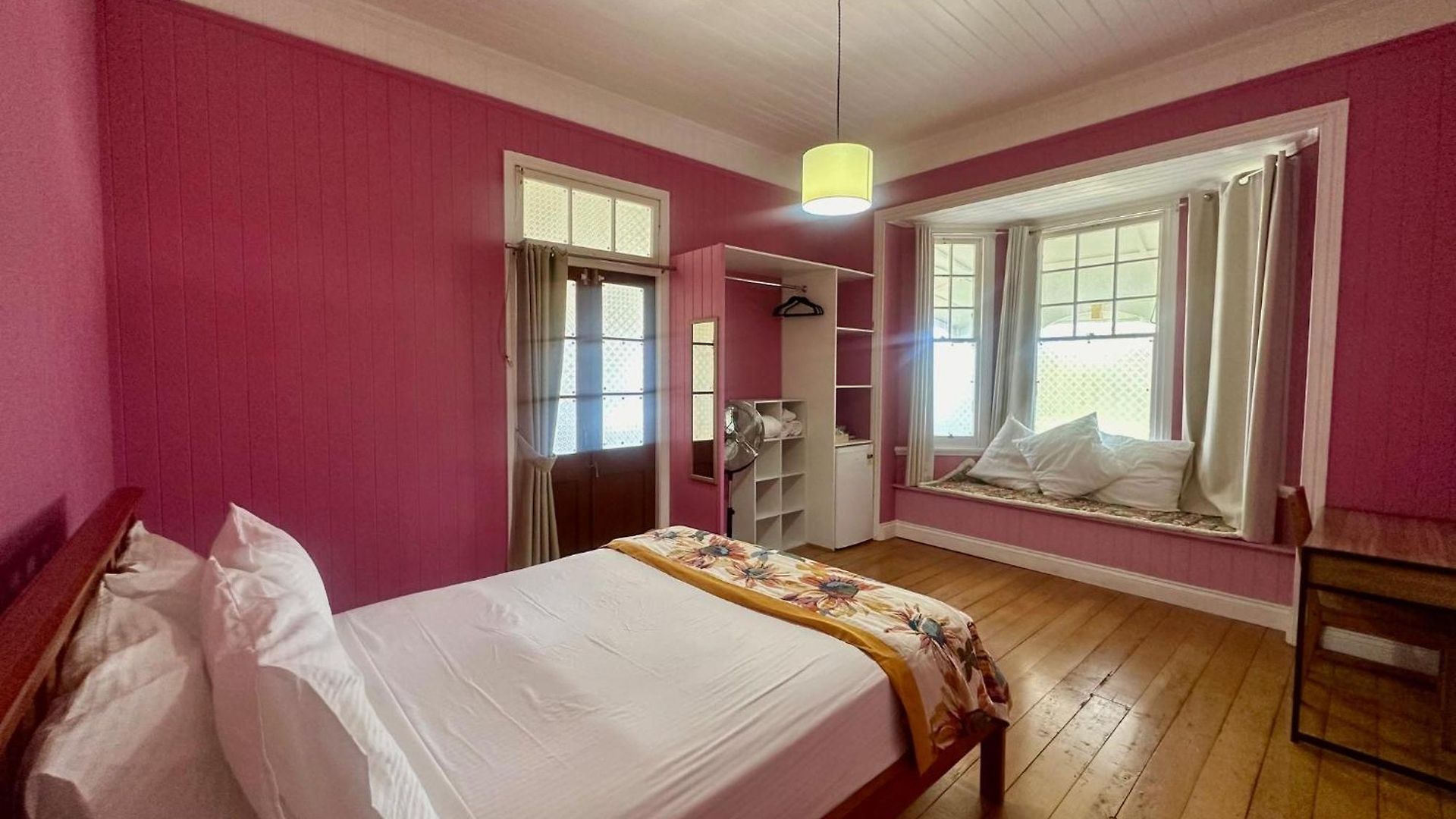Minto Hostel *