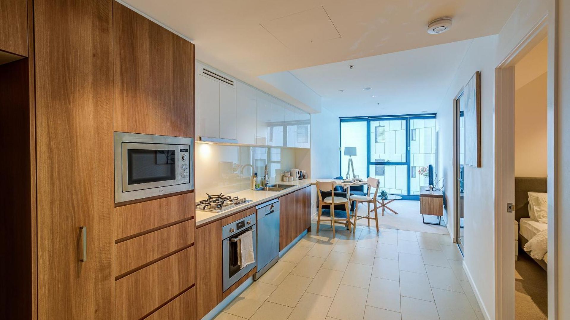 Apartment Lux Living In Heart Of