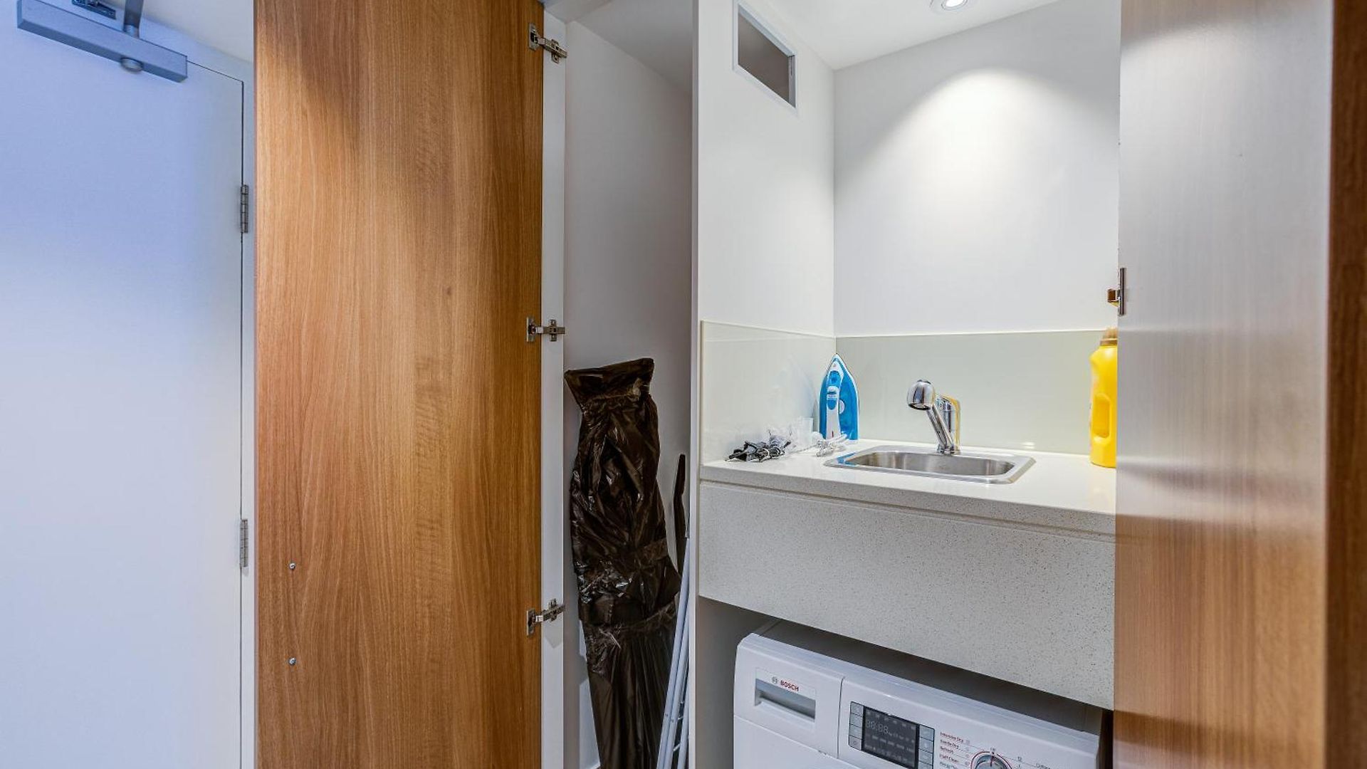 Apartment Lux Living In Heart Of
