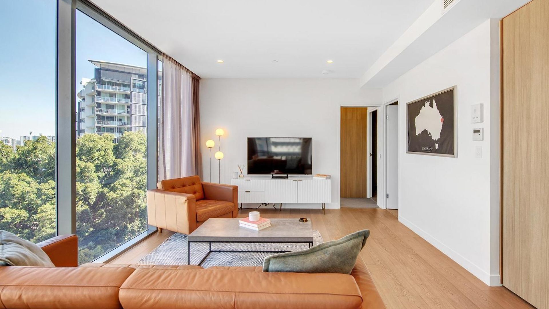 Lovely 2 Bedroom Executive *