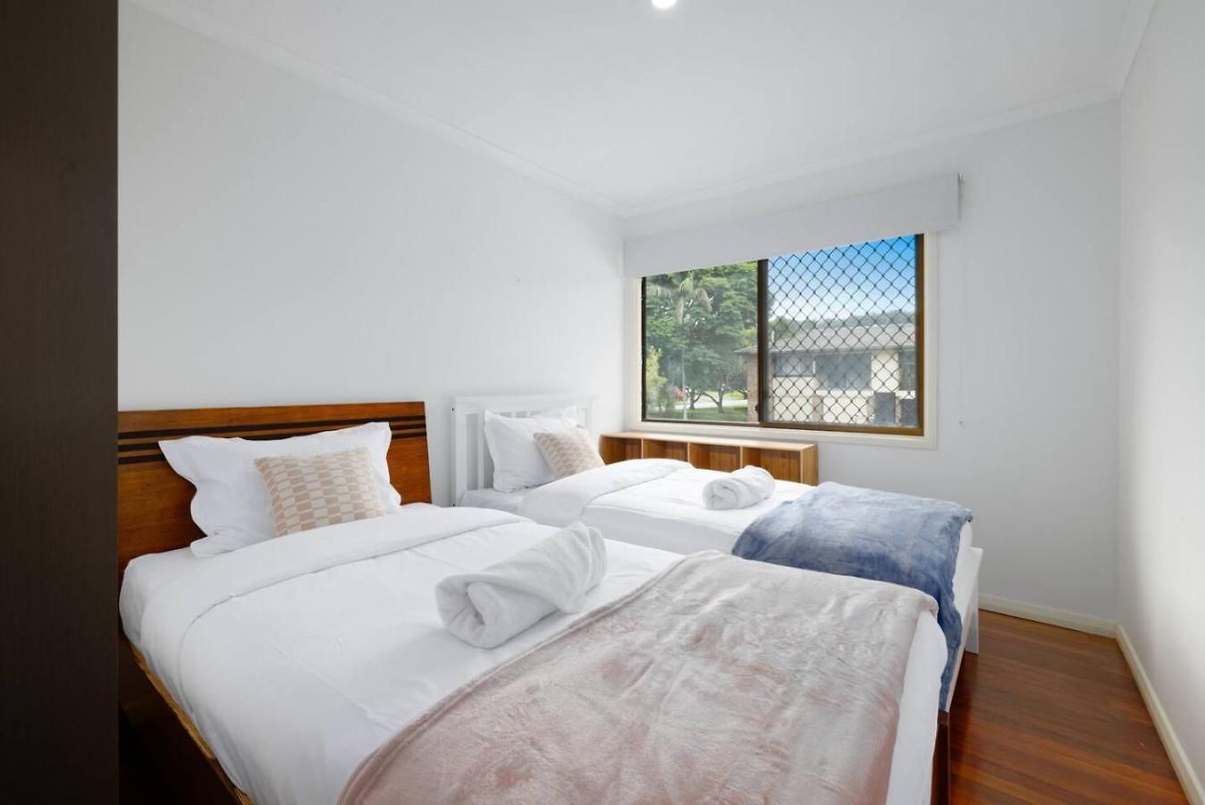 Value 4beds Near Shops, Cafes And Forest * Brisbane