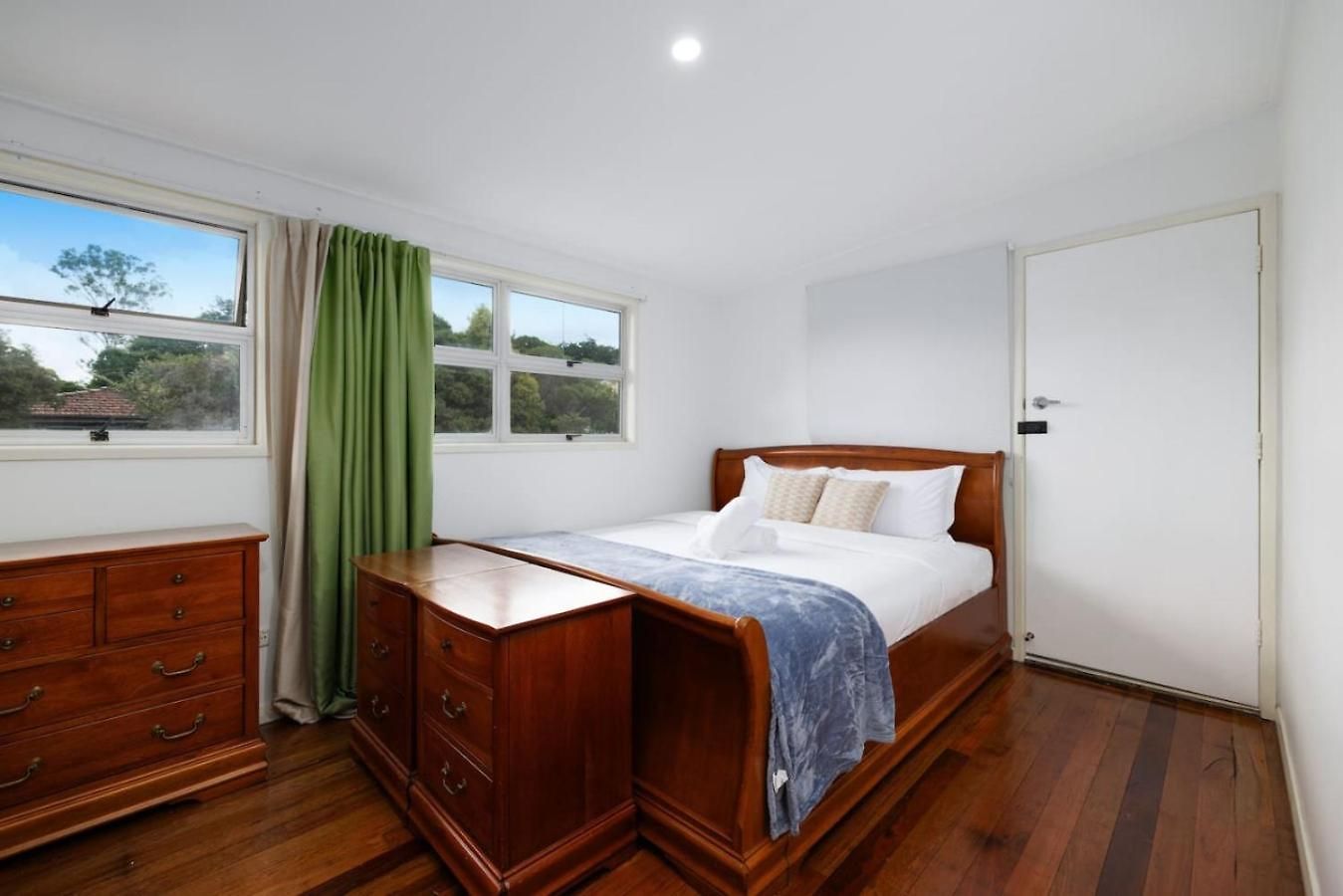 Value 4beds Near Shops, Cafes And Forest Brisbane