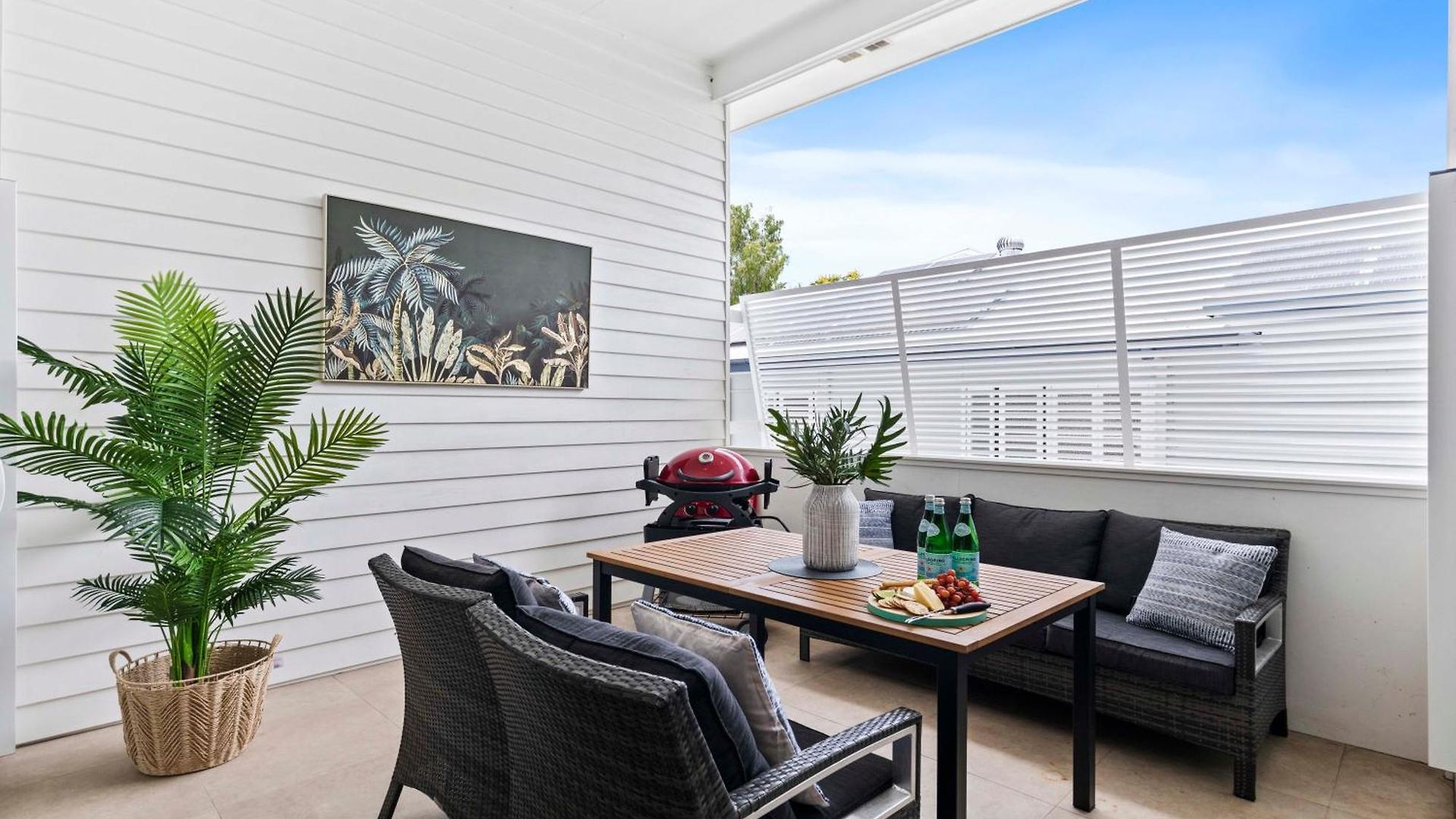 Stylish 3br Townhouse Camphill - Wifi, Parking Apartment