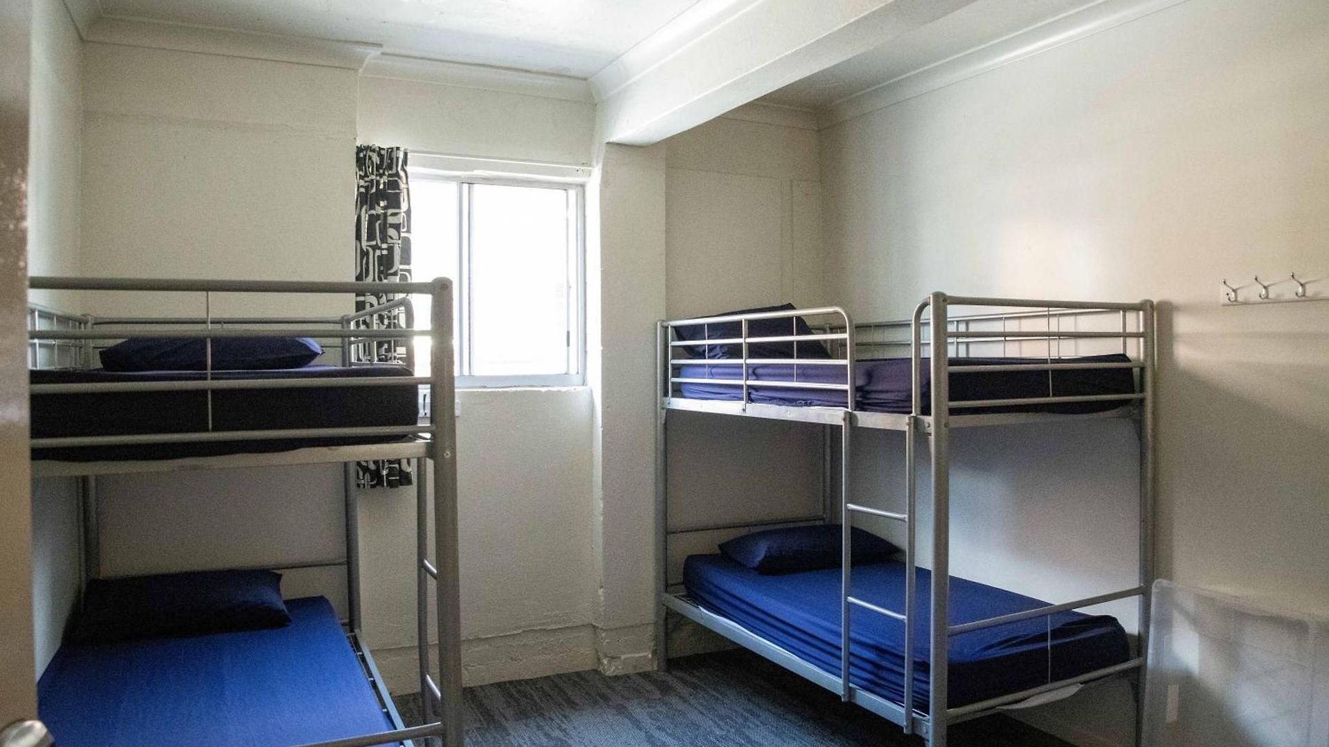 Hostel Habitat Backpackers