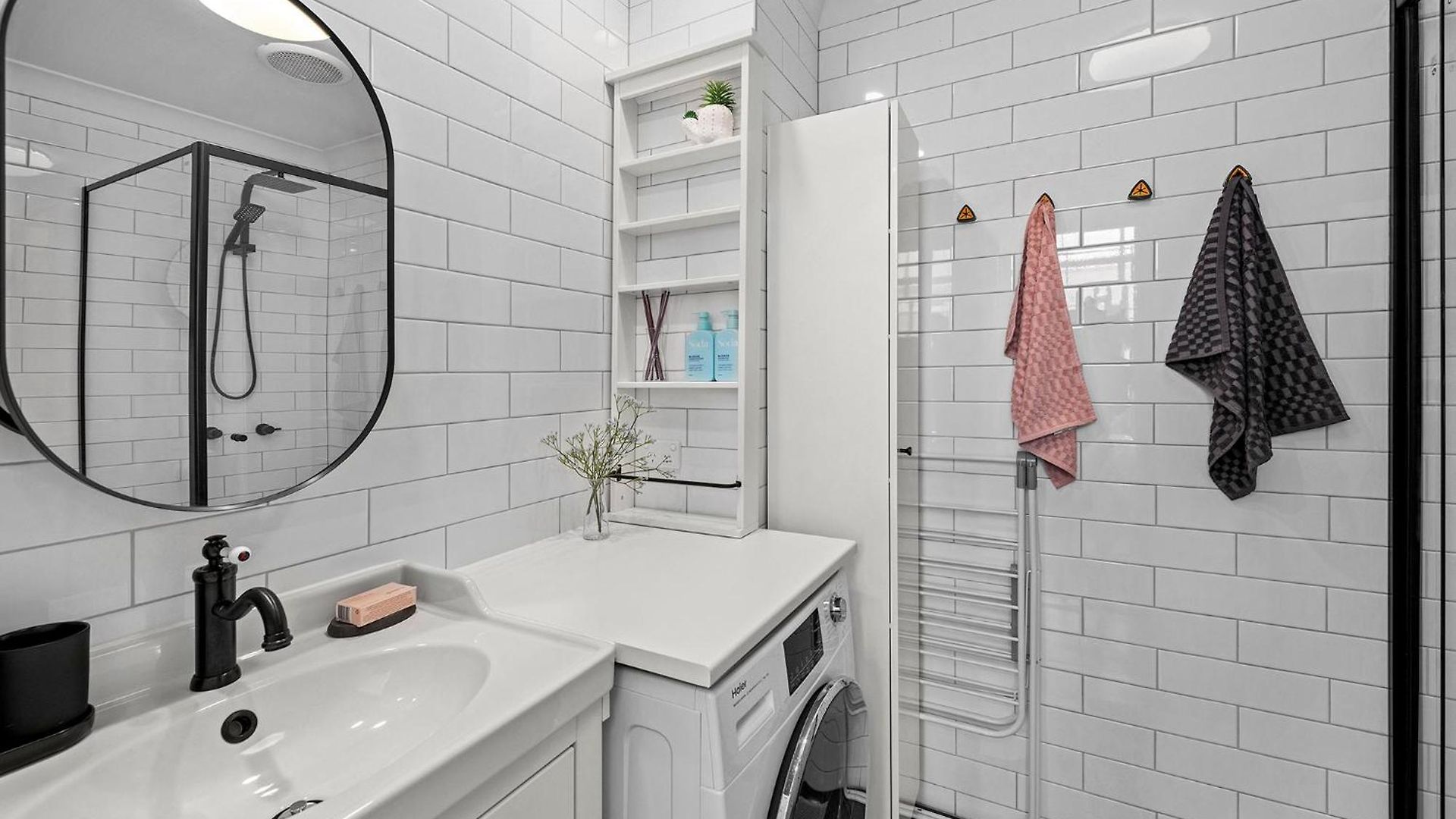 Apartment High Ceiling 1 Bedroom In The