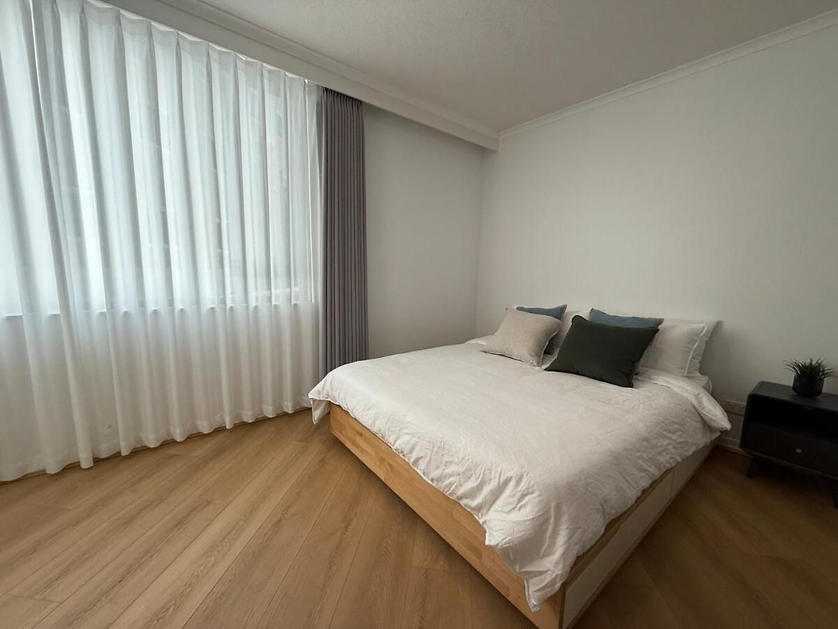 Cbd Two Bedrooms Apartment