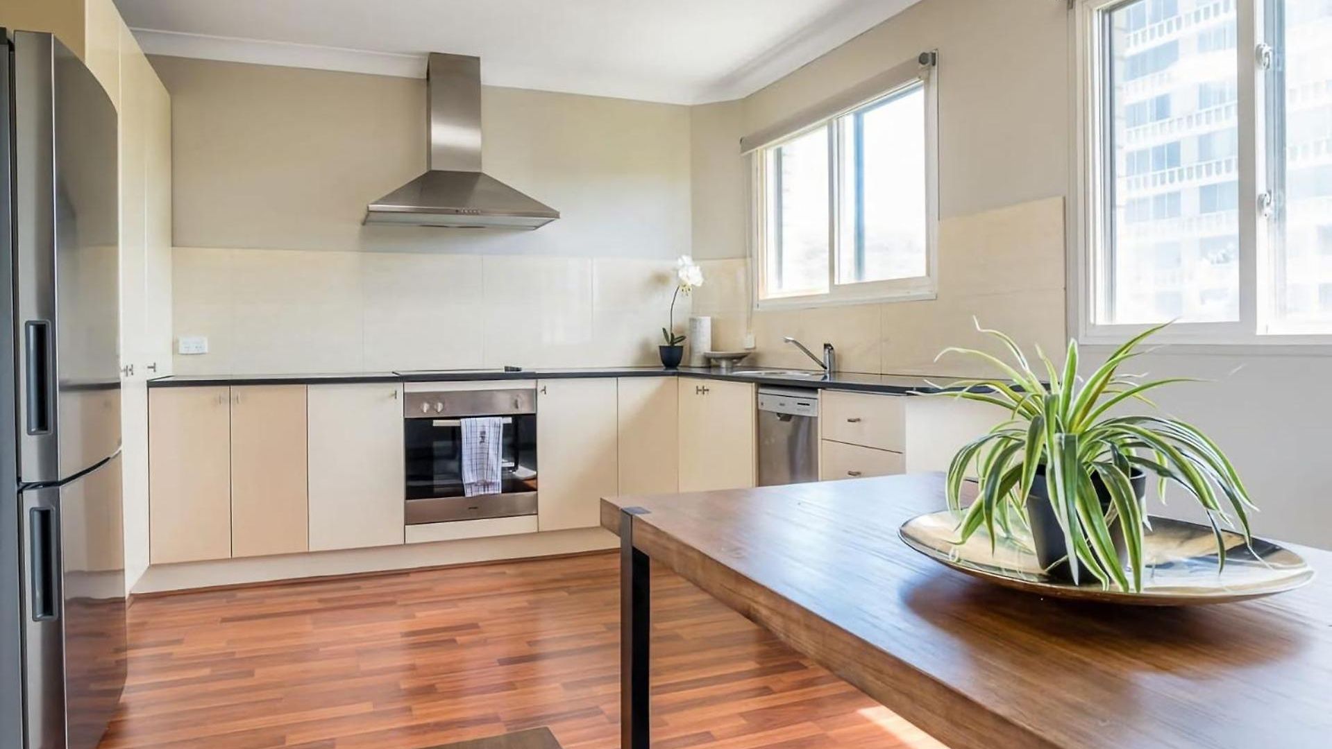 Tranquil Arches Indooroopilly Apartment