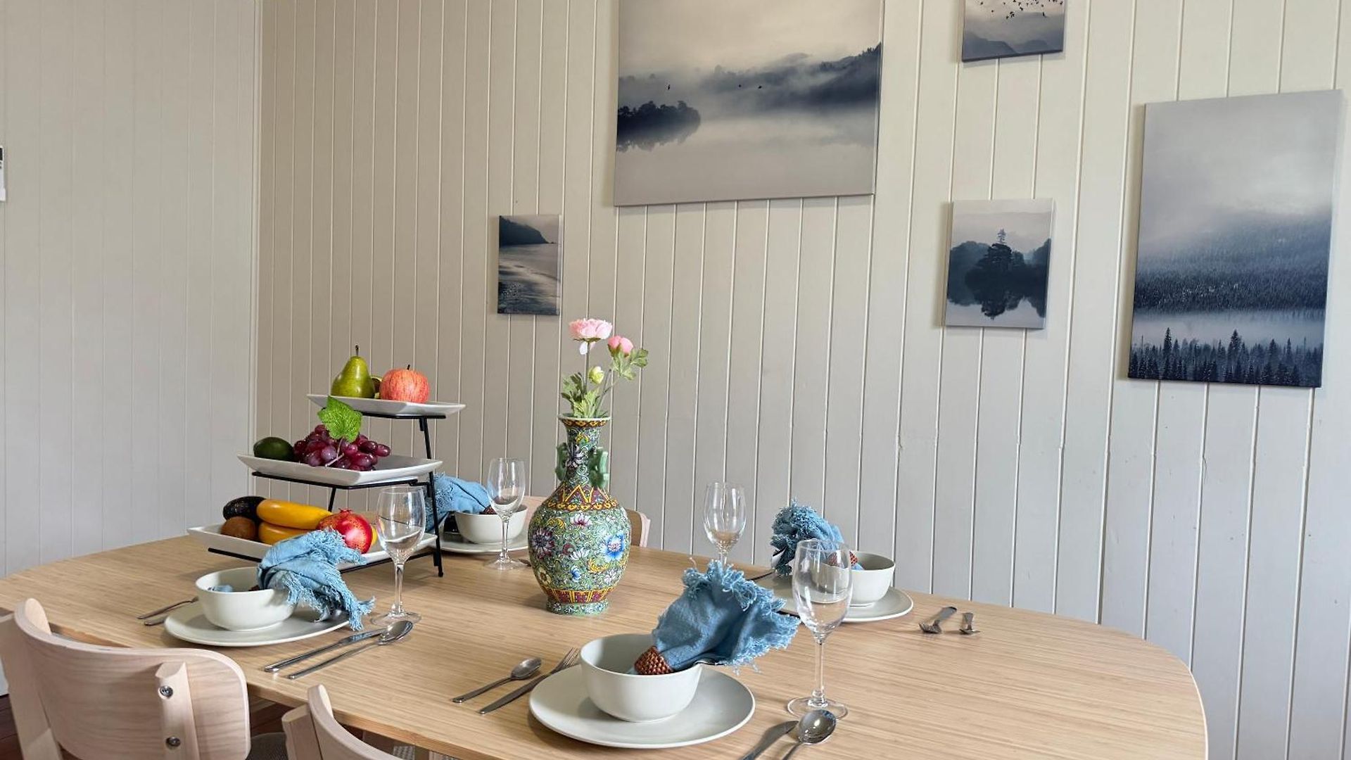 Stylish & Bright 3-bdrs Family In Holland Park West