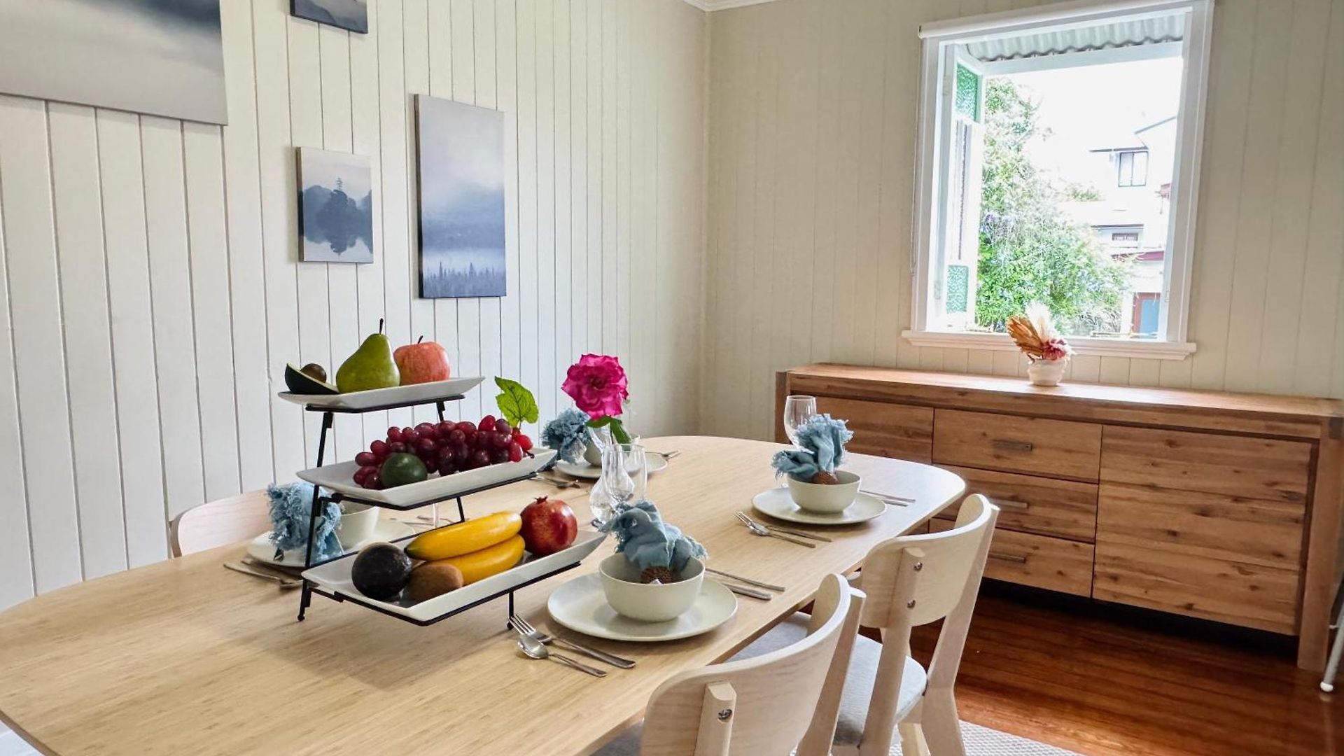 Apartment Stylish & Bright 3-bdrs Family In Holland Park West