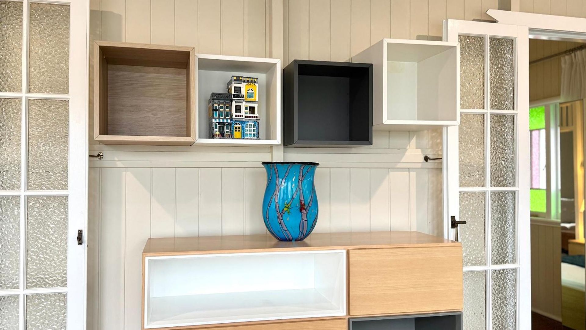 Stylish & Bright 3-bdrs Family In Holland Park West *