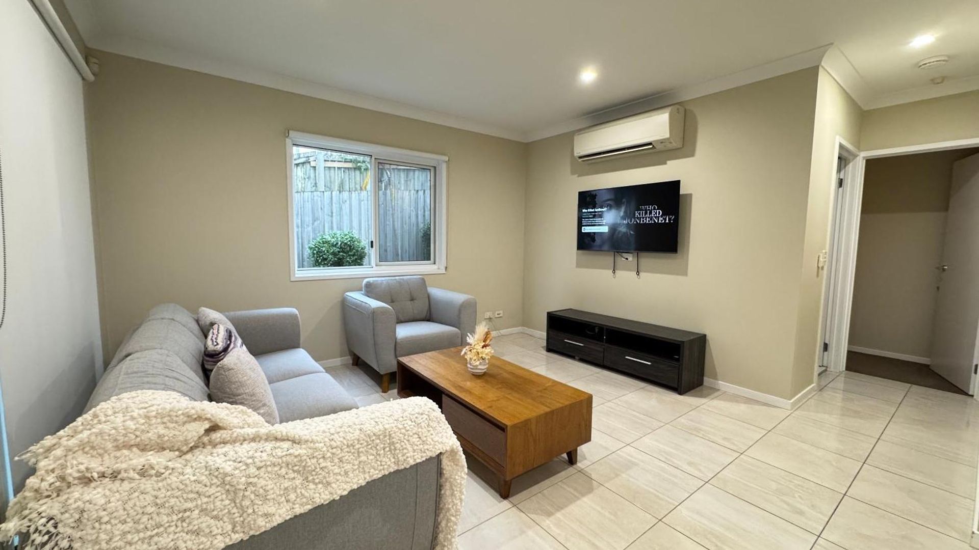Stylish & Bright 3-bdrs Family In Holland Park West * Brisbane