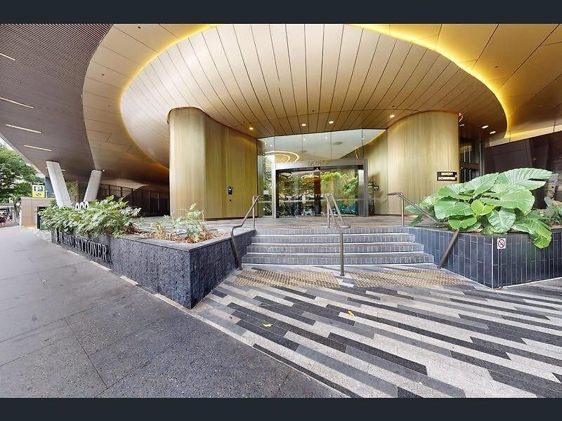 Oasis Retreat On Level 71 In Skytower Apartment *