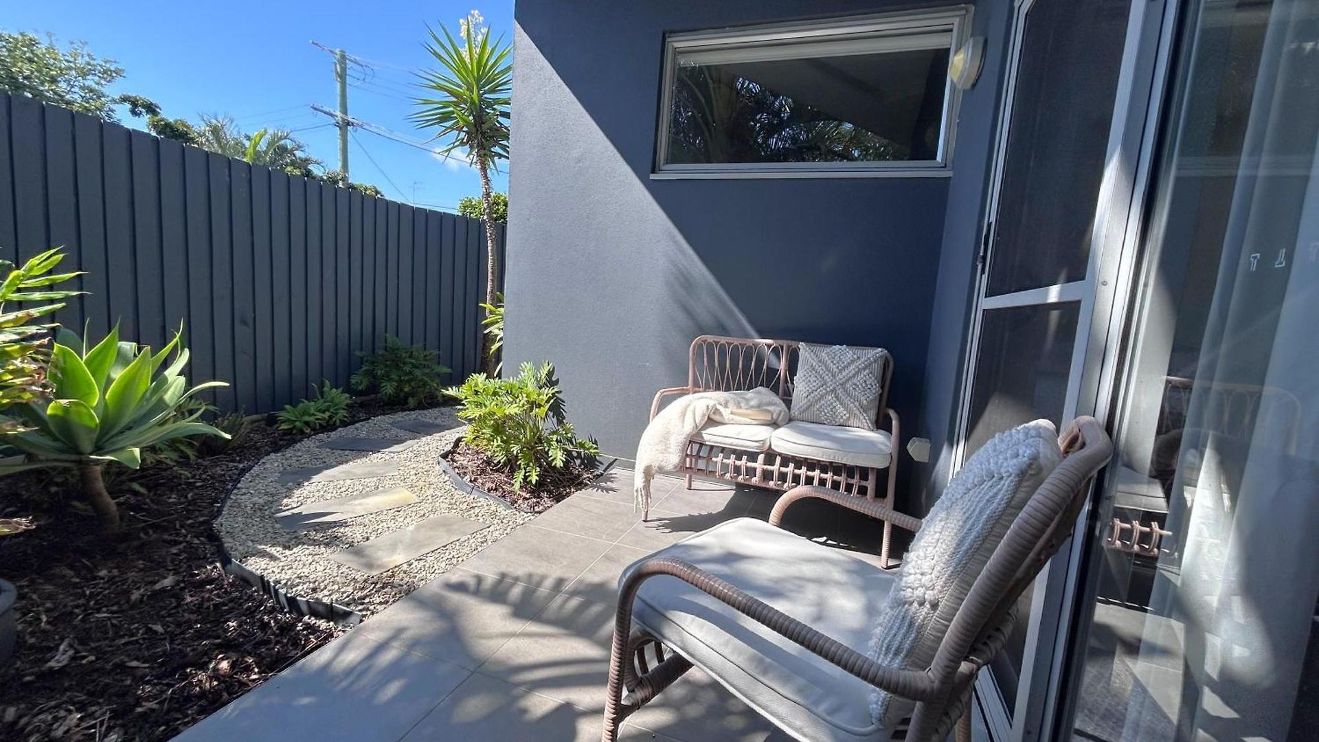 Apartment Location, Location, Location - Ground Floor Brisbane