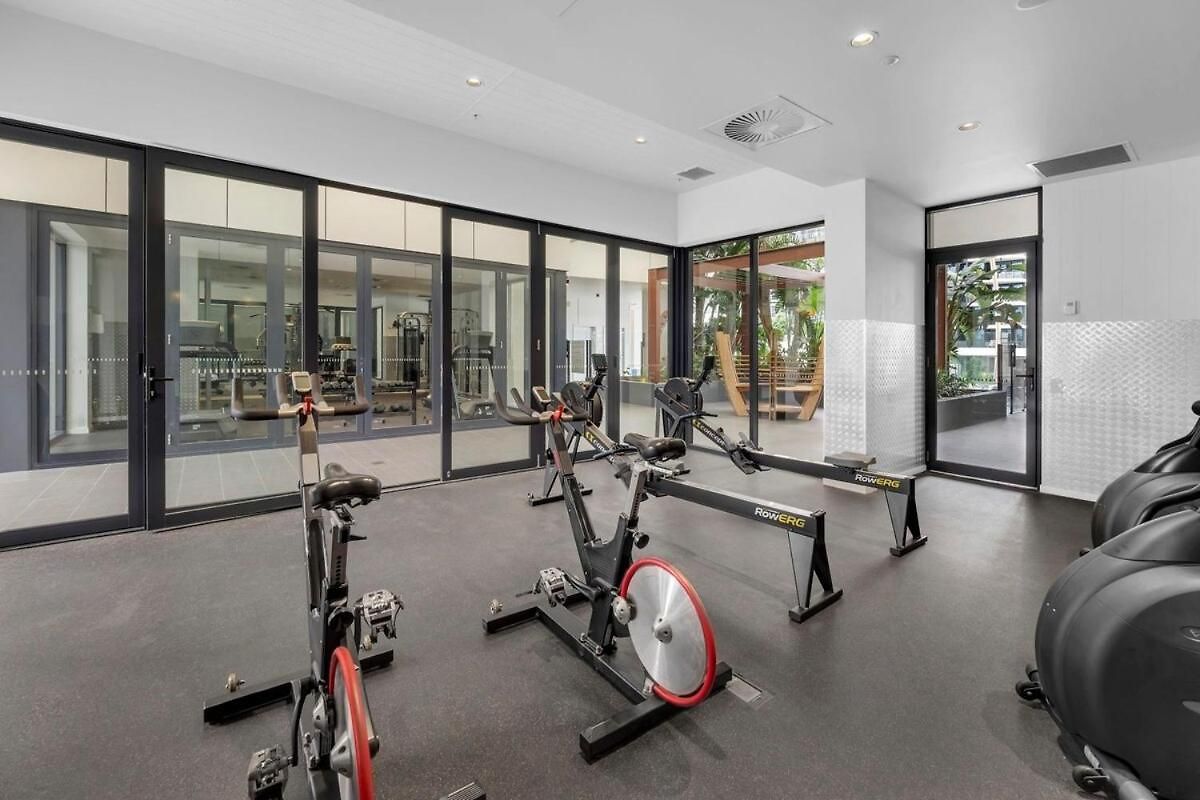 Eve - South Bank Location, Free Carpark, Privately Hosted *