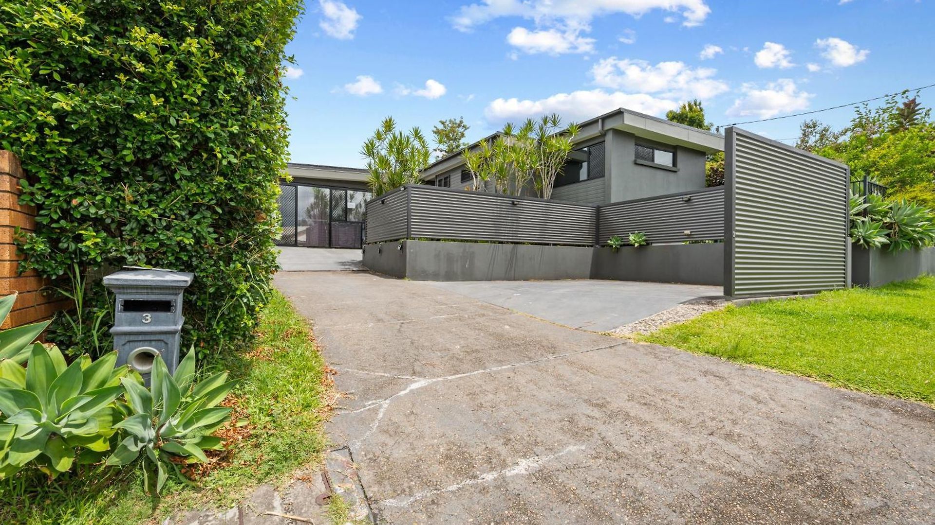 Spacious 4br Near Sunnybank With Modern Amenities Brisbane