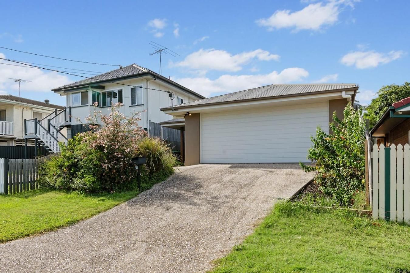 Charming 4bedroom Near Train Station And Beaches *