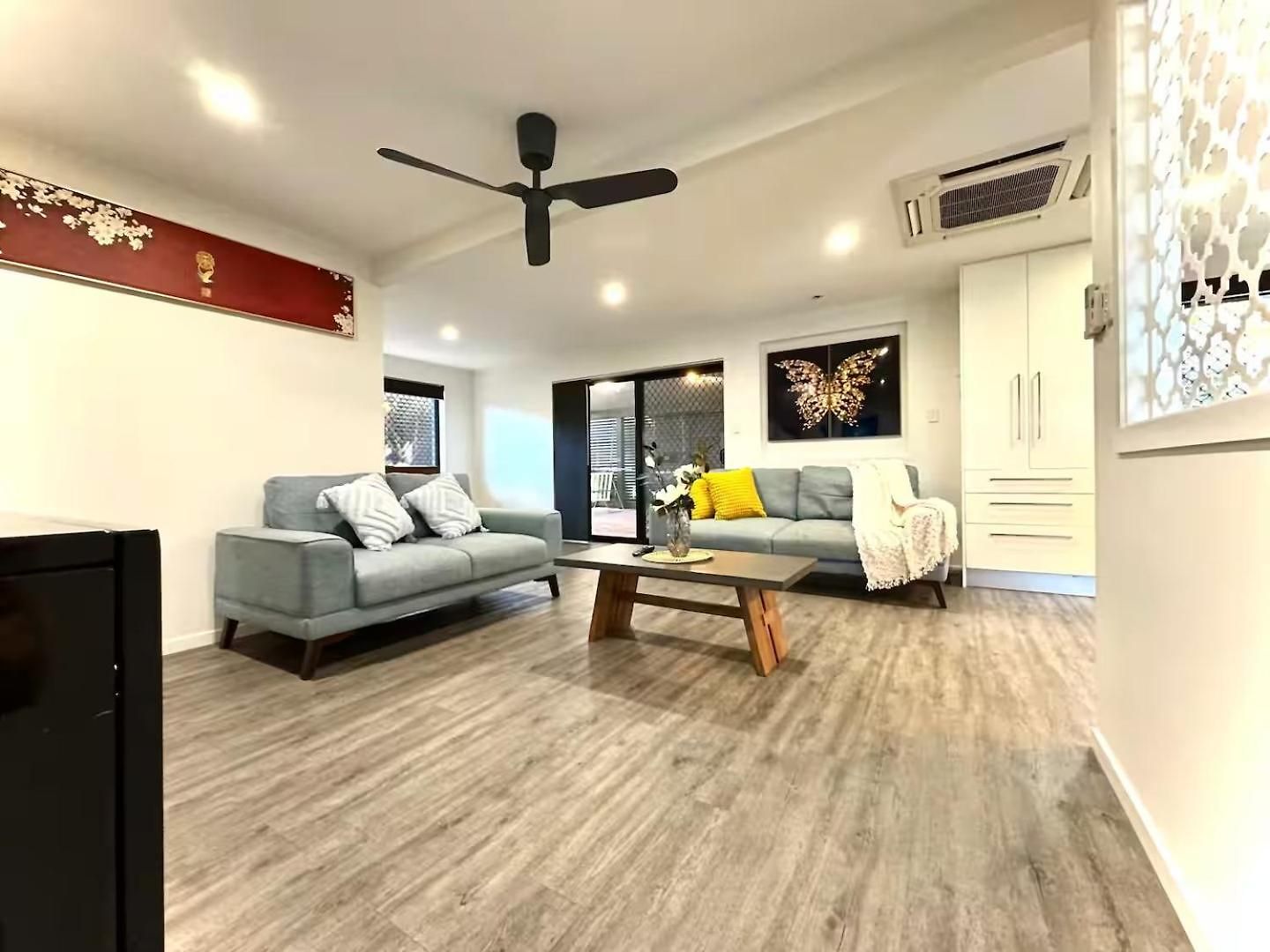 Spacious 4br Near Sunnybank With Modern Amenities