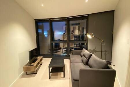 Escape To Elegance Stylish 2br In Skytower C10 * Brisbane