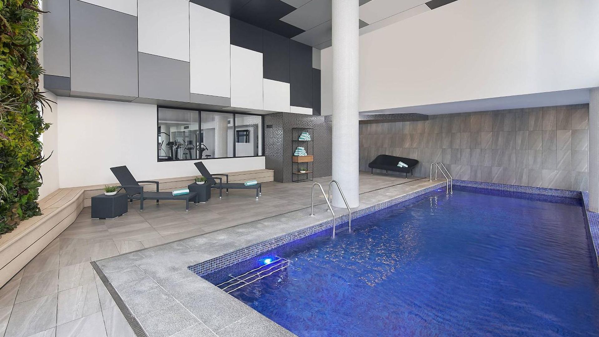 Courtyard By Marriott South Bank