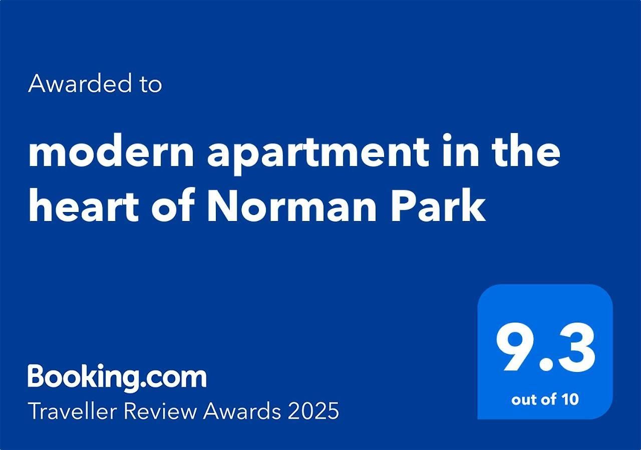Spacious 2b2b Close To Cbd - Free Parking Apartment *