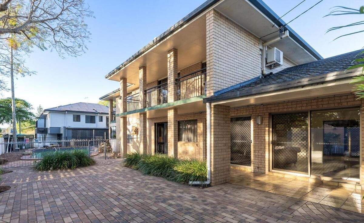 Space Abundant 4bed 2bath Sunnybank Retreat Brisbane