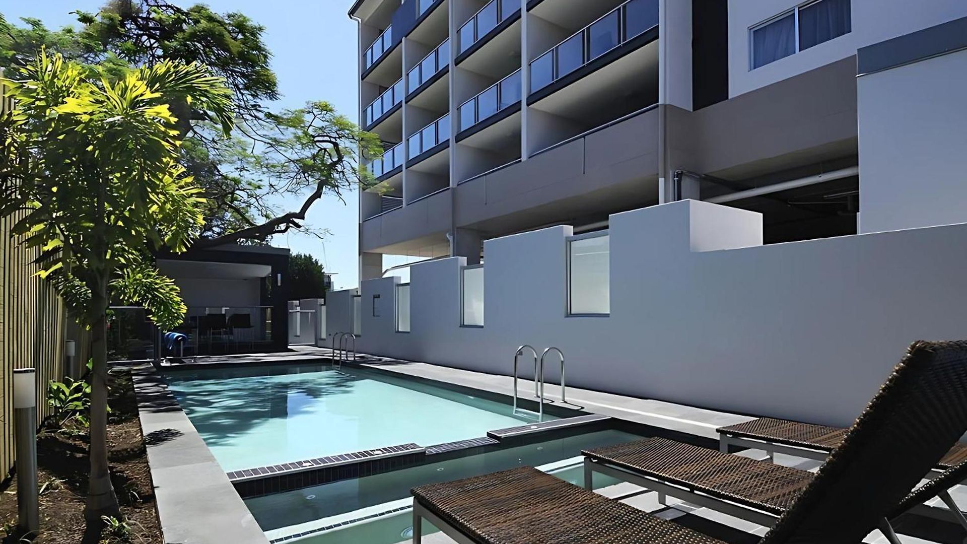 C Woolloongabba *