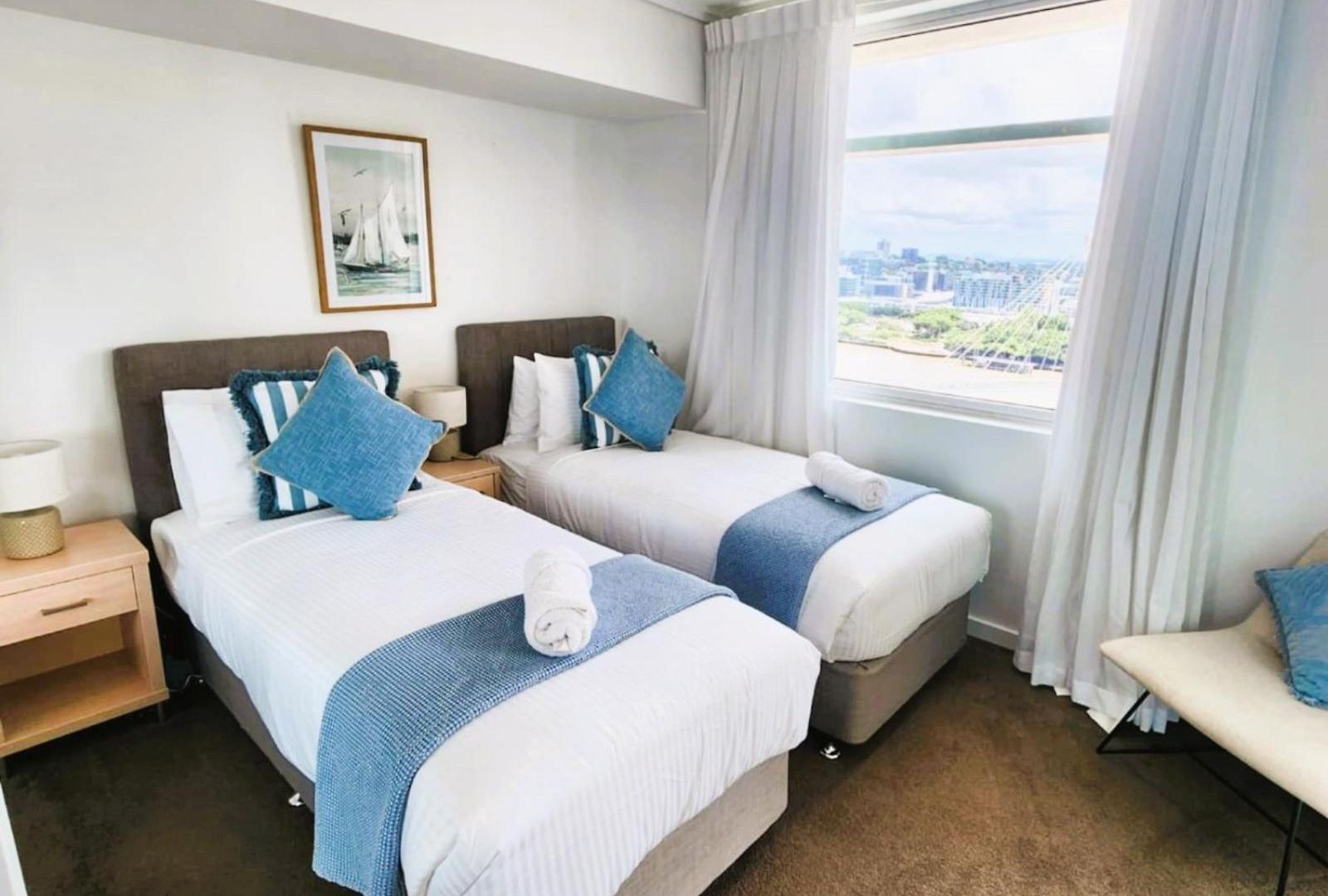Hampton's Haven On Level 17 In Casino Towers Apartment *