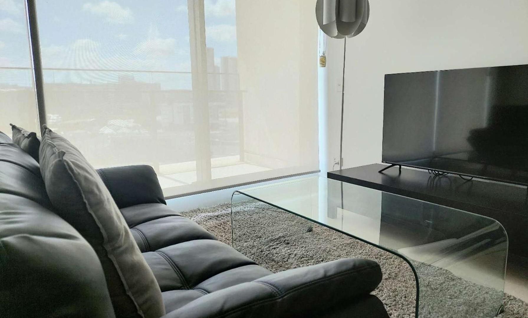 Apartment Modern 5-guest Pool Retreat For Family & Business Brisbane