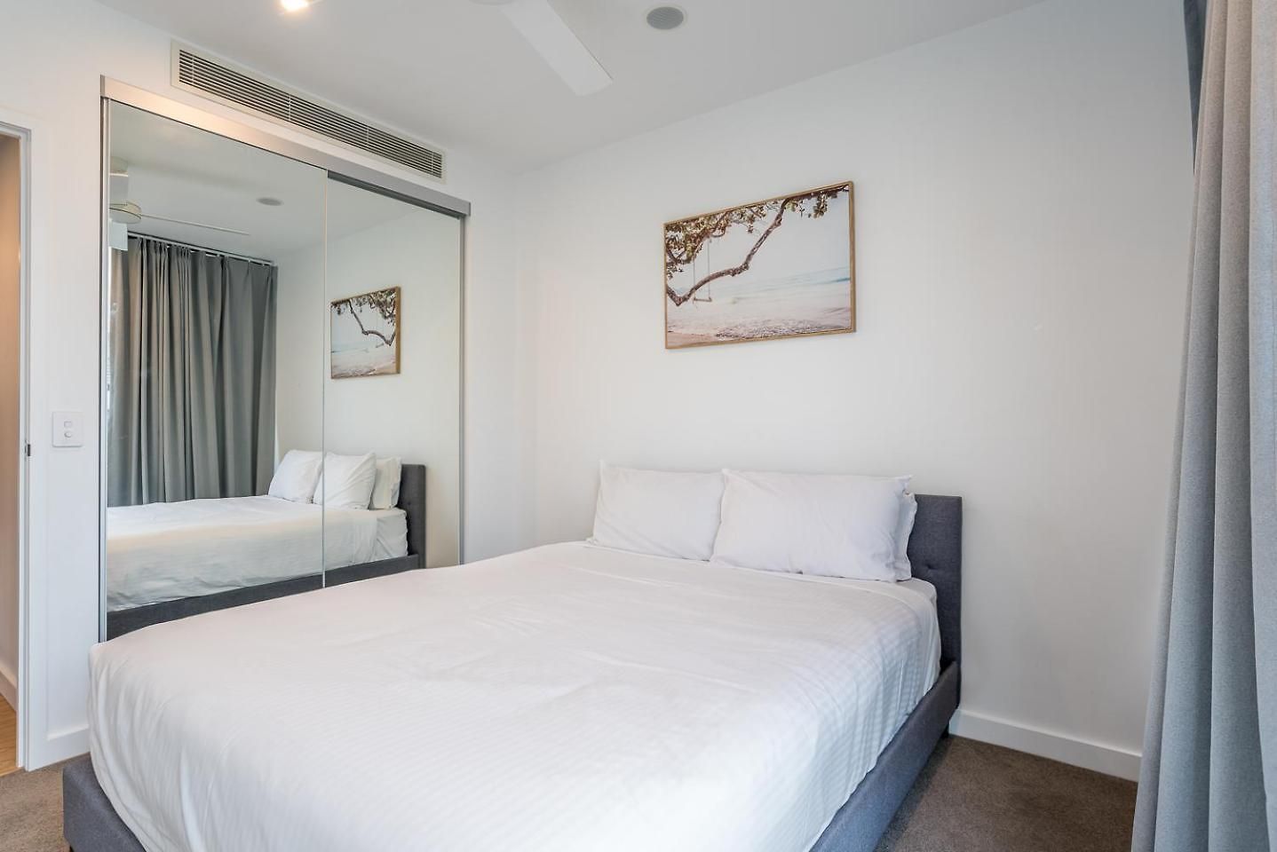 1-bedroom With Pool, Sauna, And Parking In South Brisbane