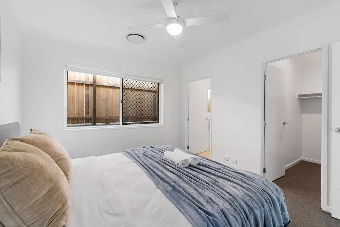 Holiday home Brand New Modern 5br House Ducted Ac Near Mall Brisbane