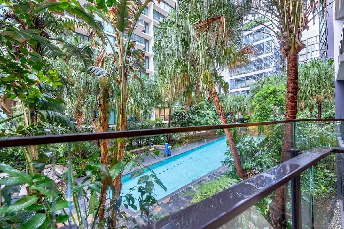 Apartment Pool View Urban Oasis 2bed *