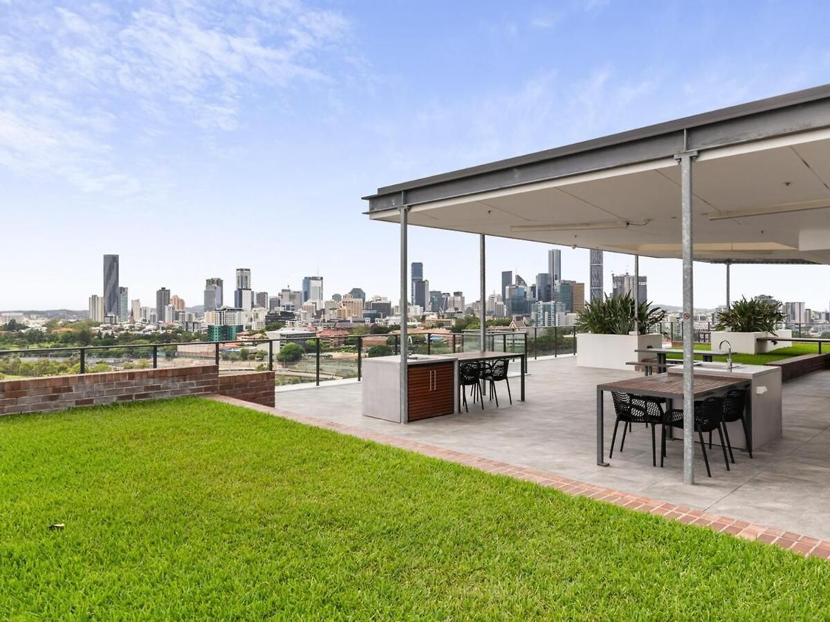 2b Golf Parkside Panoramic Cityview Topfloor * Brisbane