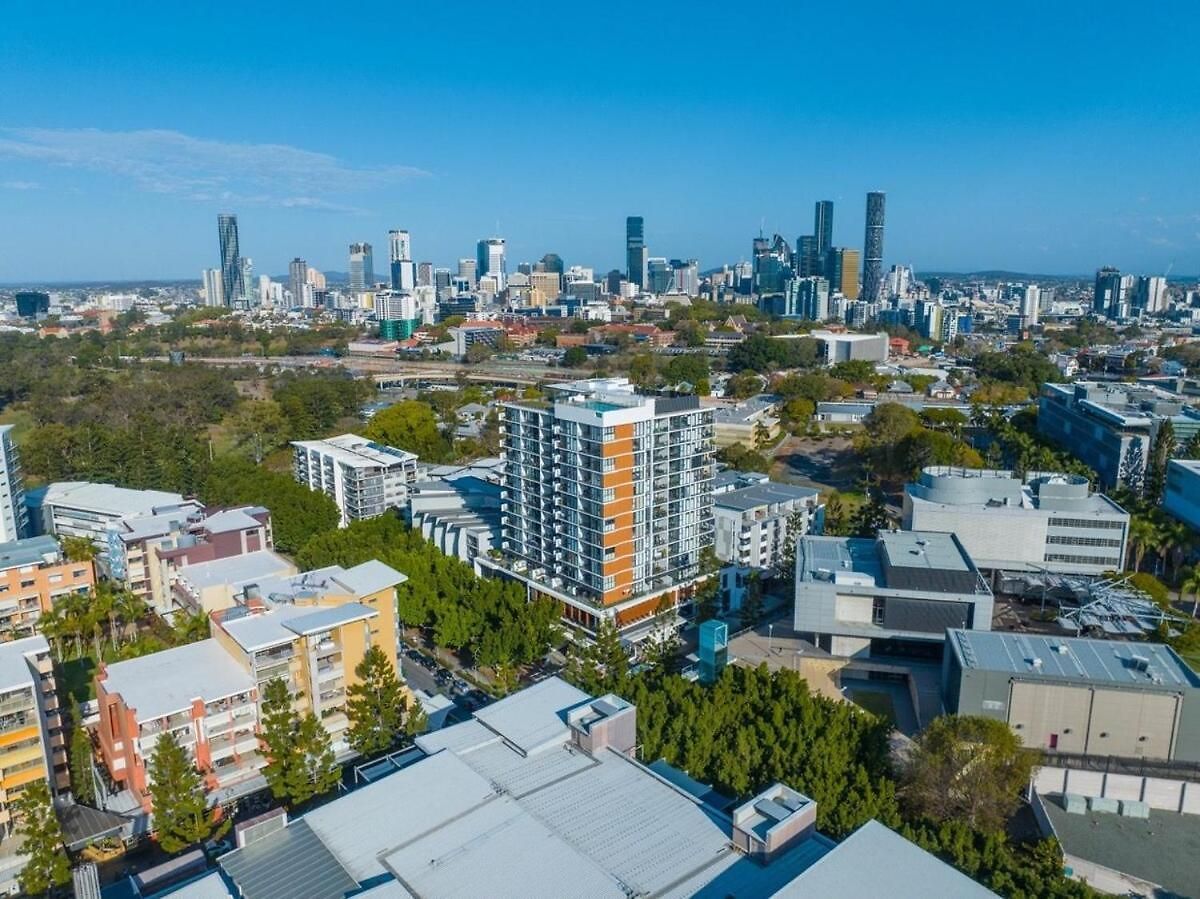 2b Golf Parkside Panoramic Cityview Topfloor Apartment Brisbane