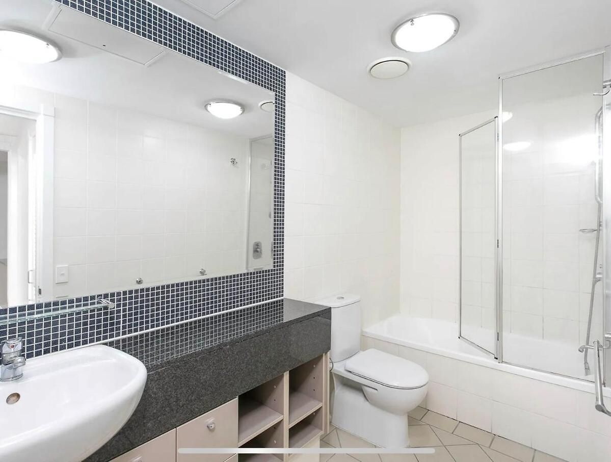 Apartment Unit 14o2 141 Campbell St Bowen Hills *