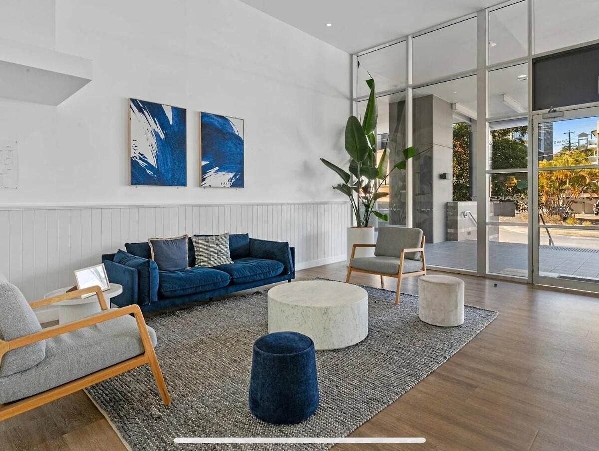 Apartment Unit 14o2 141 Campbell St Bowen Hills