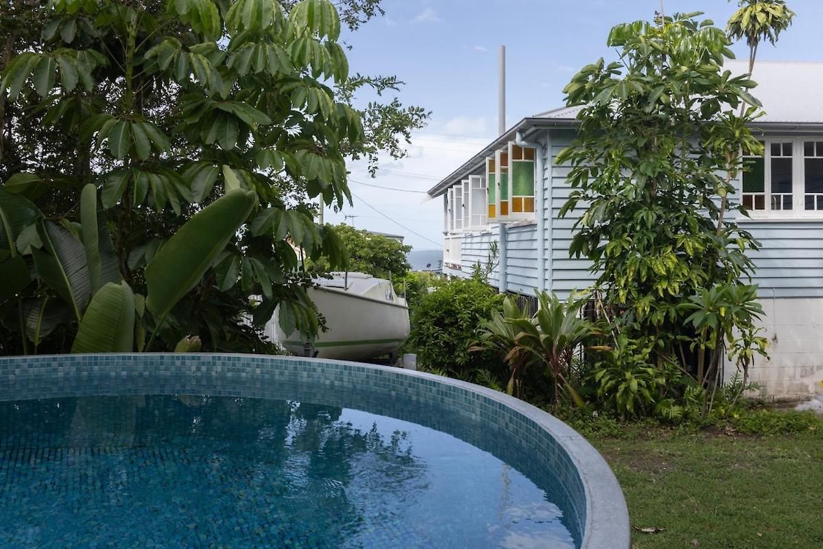 Holiday home Seaside Haven Luxe Four Br Oasis With Plunge Pool